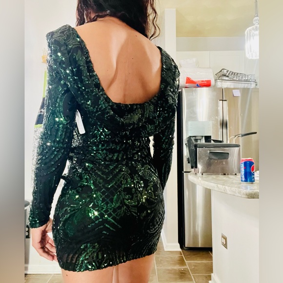 Windsor Hunter Green Long Sleeve Sequin Mini Dress - Picture 9 of 13